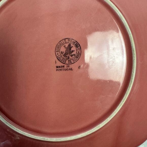 Bordallo Pinheiro Vintage Ingrid Pink Majolica Floral Dinner Plates-Set of 3 - Picture 6 of 6